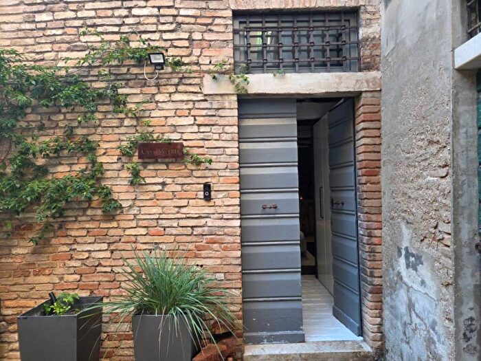 Appartamento bilocale in affitto in Via Arco dAugusto, Centro Storico, Fano