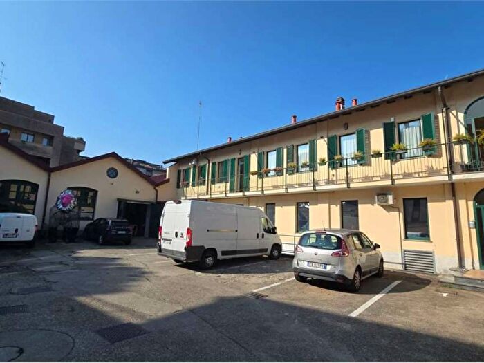 Appartamento bilocale in affitto in via sempione, Piscina, Legnano