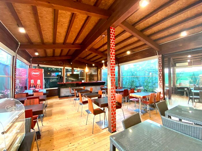 Appartamento trilocale in vendita in Viale Luigi Bodio, Milano