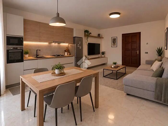 Appartamento trilocale in vendita in Via Monte Grappa, Boltiere