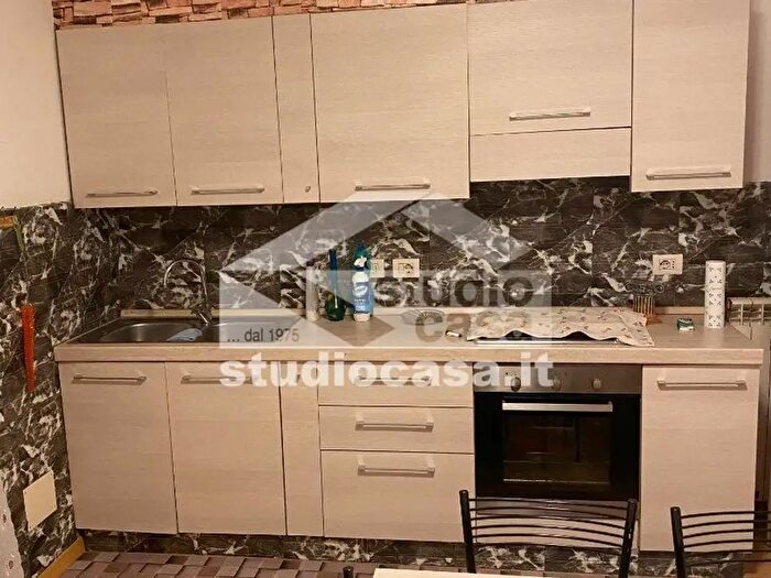 Appartamento trilocale in affitto in Via G Donizzetti, San Giovanni Bianco