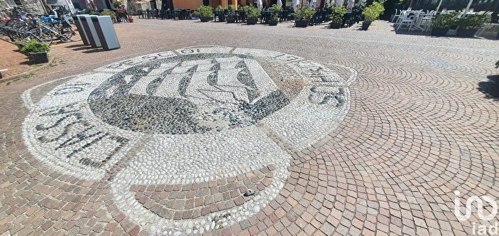 Appartamento con 6 locali in vendita in Corso Valparaiso, Chiavari