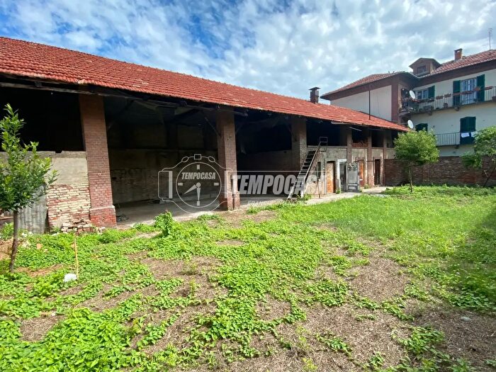 Casa in vendita in Corso Regina Margherita, Volpiano