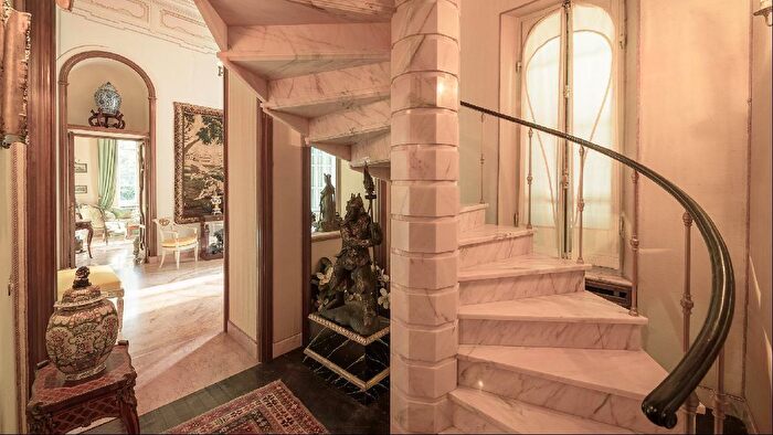 Casa con 7 locali in vendita in Via Acquette, Padova