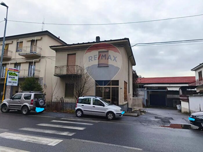 Casa con 5 locali in vendita in Via Mazzini, Cengio