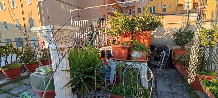 Appartamento bilocale in vendita in Piazza Risorgimento Milano, Milano