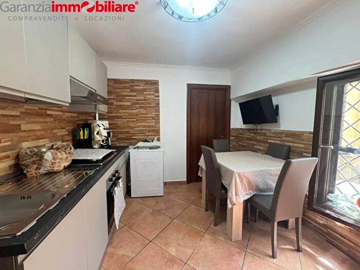 Appartamento bilocale in vendita in Calata Capodichino, Napoli