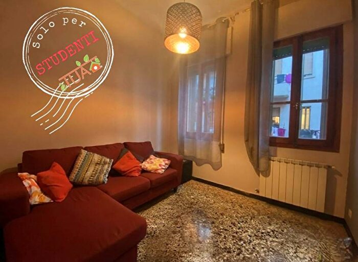 Appartamento trilocale in affitto in Via Vittorio Locchi, Mestre, Venezia