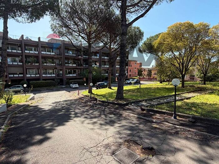 Appartamento bilocale in affitto in Via Degli Estensi, Pisana Bravetta, Roma