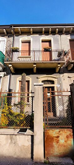 Casa quadrilocale in vendita in Via Anton Maria Lorgna, Verona