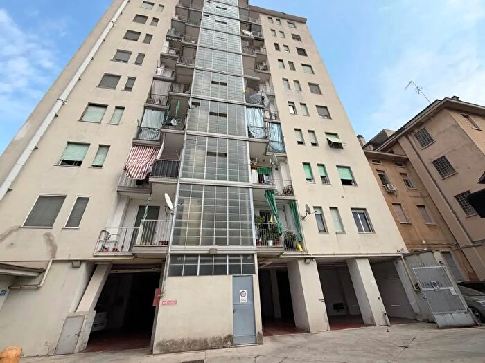 Appartamento con 5 locali in vendita in Via Cossato, Mortara