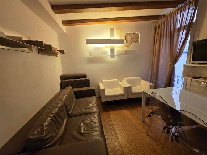 Appartamento trilocale in affitto in Calle al Ponte de la Guerra, Santi Giovanni e Paolo Santa Maria Formosa, Venezia