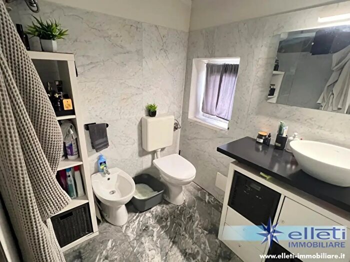 Casa bilocale in vendita in a della Gora, Massa