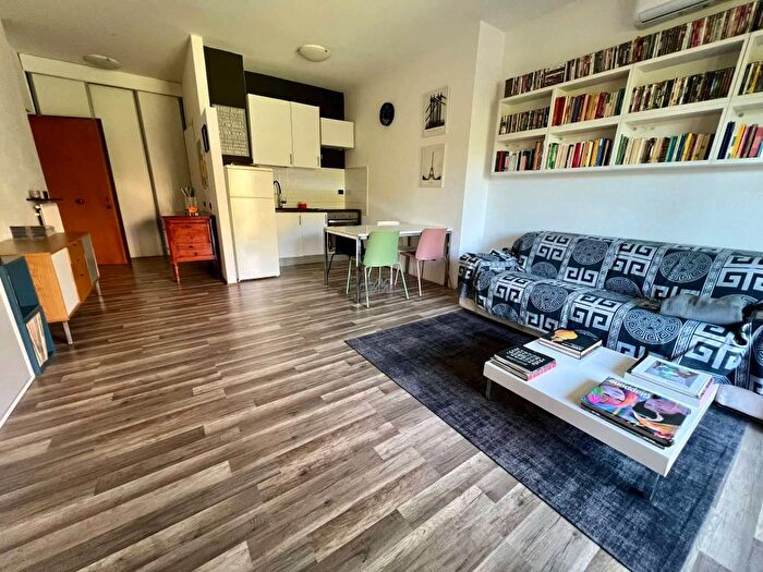 Appartamento monolocale in affitto in via Salgari, Pegli, Genova