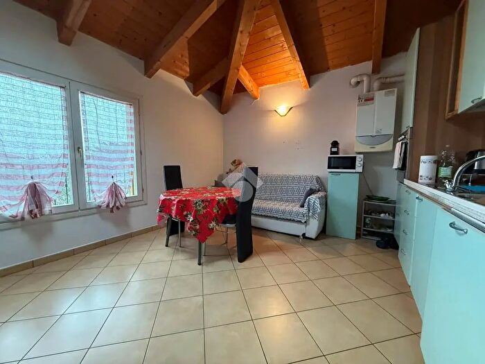 Appartamento bilocale in vendita in Via Tragni, Gattatico