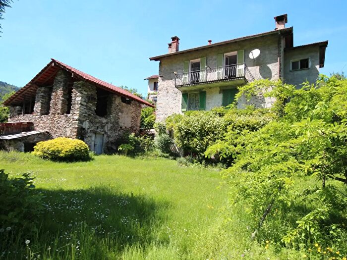 Casa con 5 locali in vendita in Via Madonna delle Grazie, Cannobio