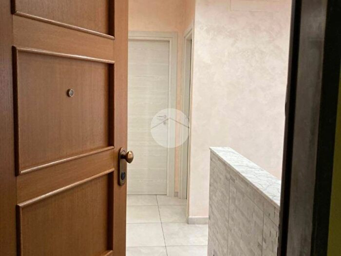 Appartamento trilocale in affitto in VIA MONGINEVRO, San Paolo, Torino