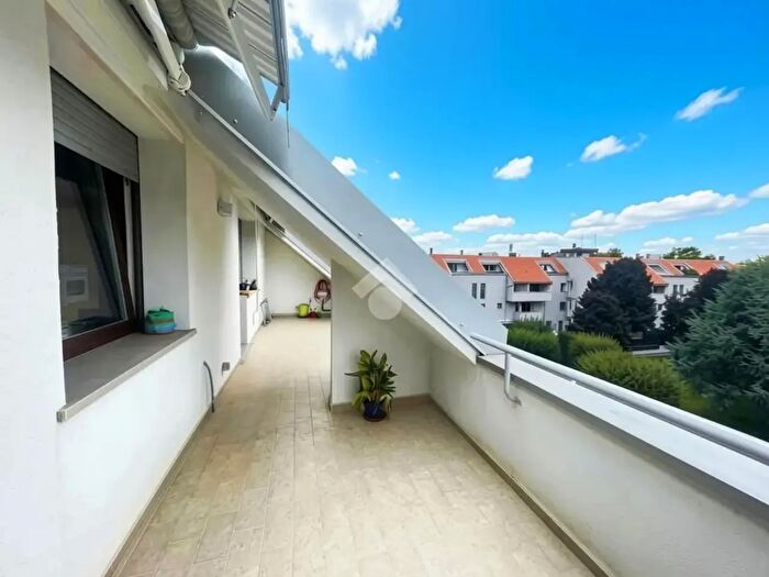Appartamento quadrilocale in vendita in Via Pietro Nenni, Peschiera Borromeo