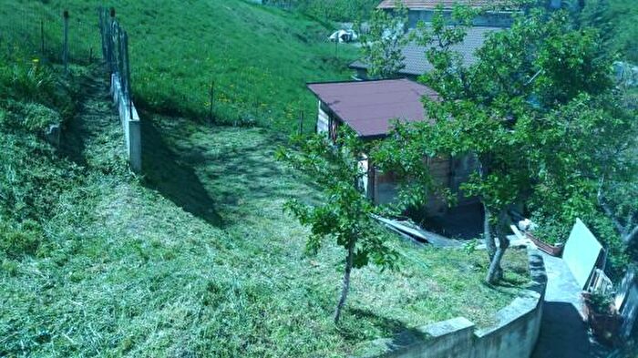 Casa quadrilocale in vendita in Via Ceresola, Montefiorino