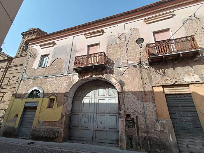 Casa con 6 locali in vendita in Via Gramsci, San Marco Evangelista