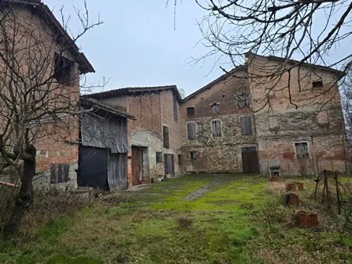 Casa in vendita in Via San Bartolomeo, Casalgrande
