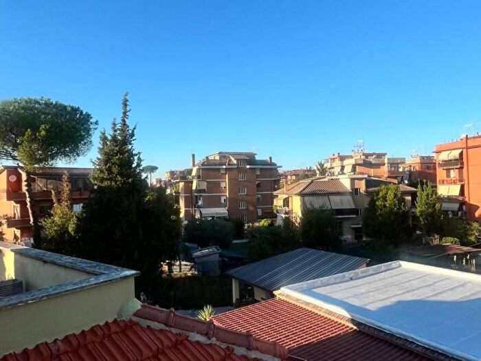 Casa bilocale in affitto in Via Fosso del Fontaniletto, Grottarossa Saxa Rubra, Roma