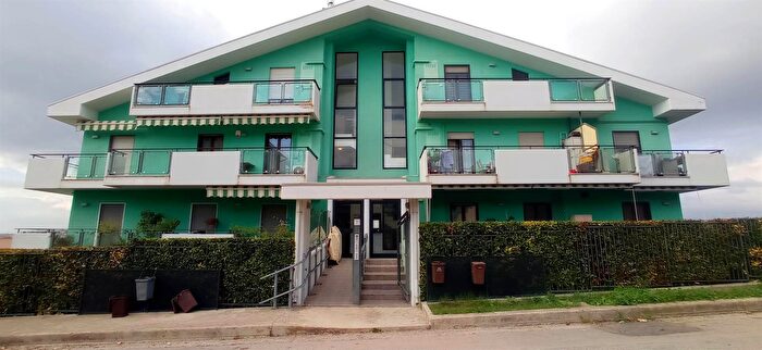 Appartamento trilocale in vendita in Castel Frentano