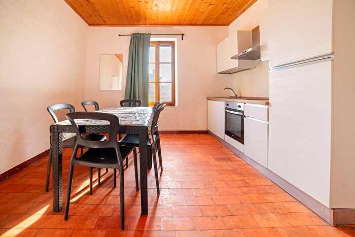 Appartamento trilocale in affitto in Curtatone