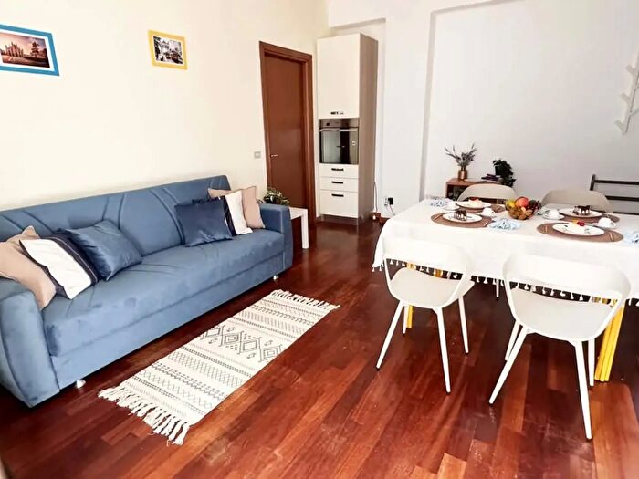 Appartamento monolocale in affitto in Via Bergamo, Milano