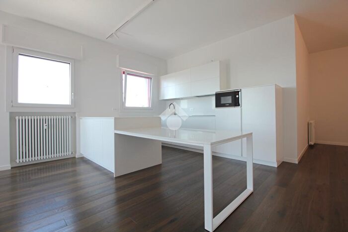 Appartamento trilocale in affitto in Strada Anulare Torre, Segrate