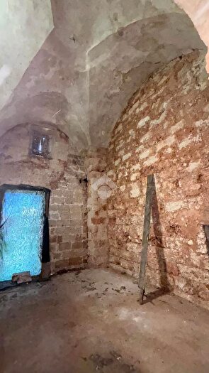 Casa quadrilocale in vendita in Piazza Terra, Alliste