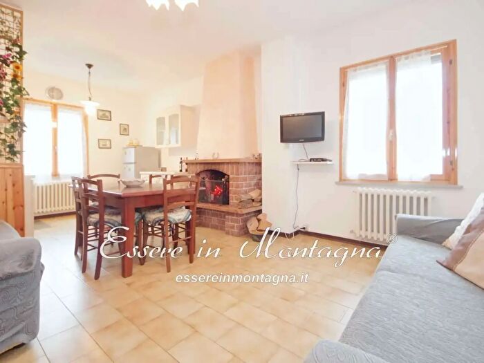 Appartamento trilocale in vendita in Fanano