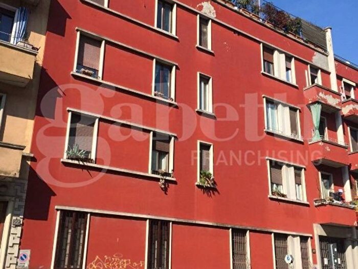 Appartamento monolocale in affitto in Via Bordighera, Famagosta, Milano