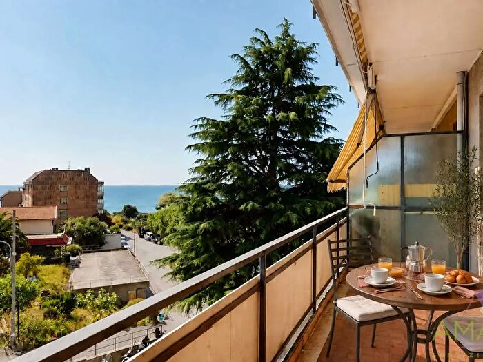 Appartamento quadrilocale in vendita in Savona