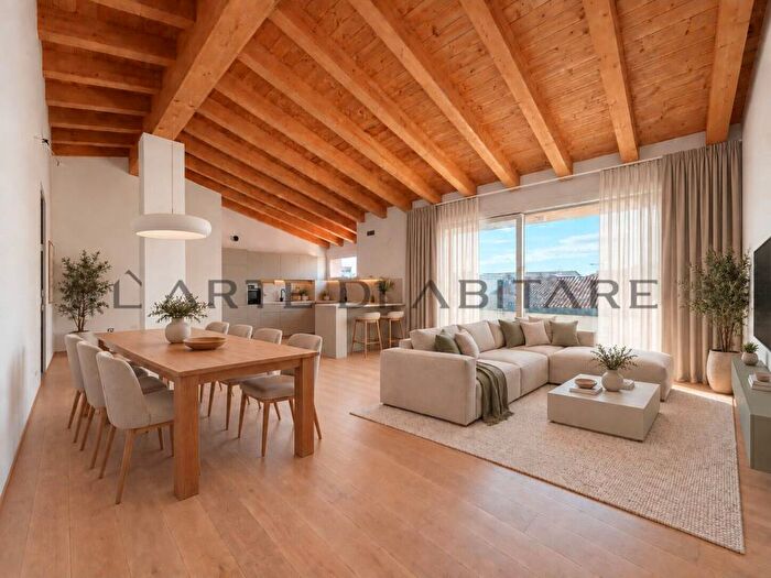 Casa con 5 locali in vendita in VIA MATTEOTTI, Centro, Noale