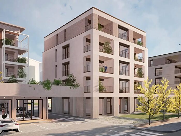 Appartamento con 6 locali in vendita in Via Cereria, Bassano Del Grappa