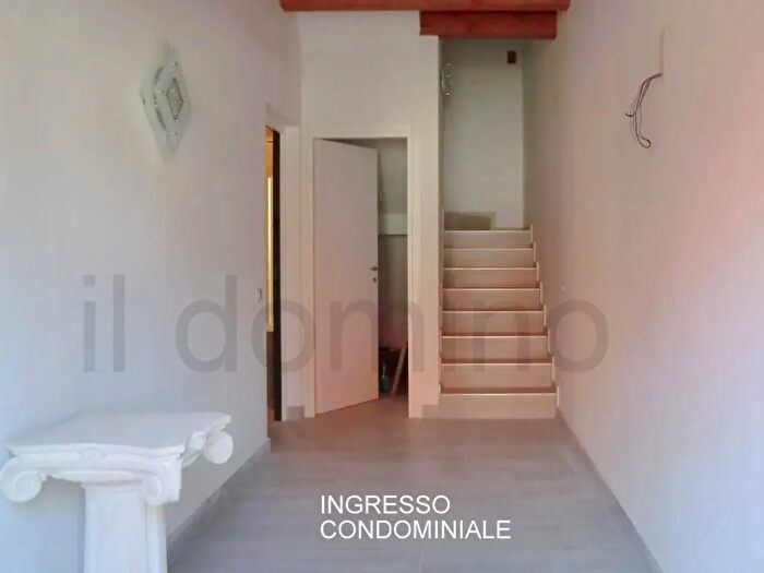 Appartamento trilocale in affitto in Via Garigliano, Padova