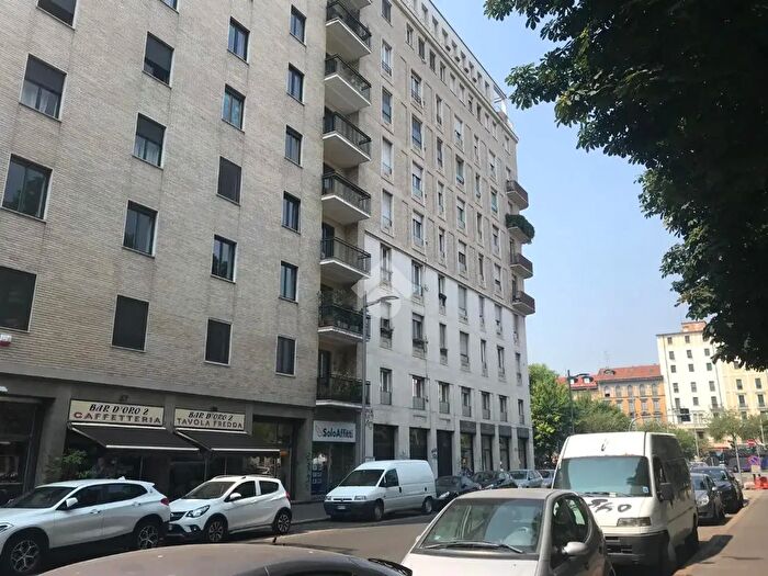 Appartamento trilocale in affitto in Corso Indipendenza, Milano