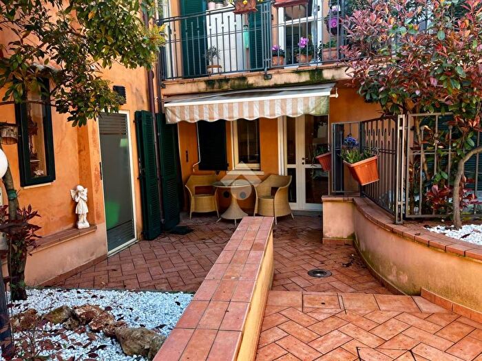 Appartamento quadrilocale in affitto in appartamento santa chiara, Centro Storico, Rimini