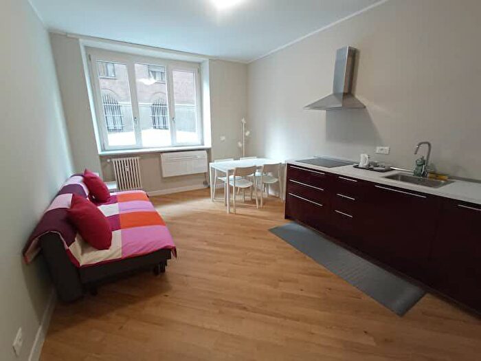 Appartamento bilocale in affitto in Via Conte Rosso, Piazza Solferino, Torino