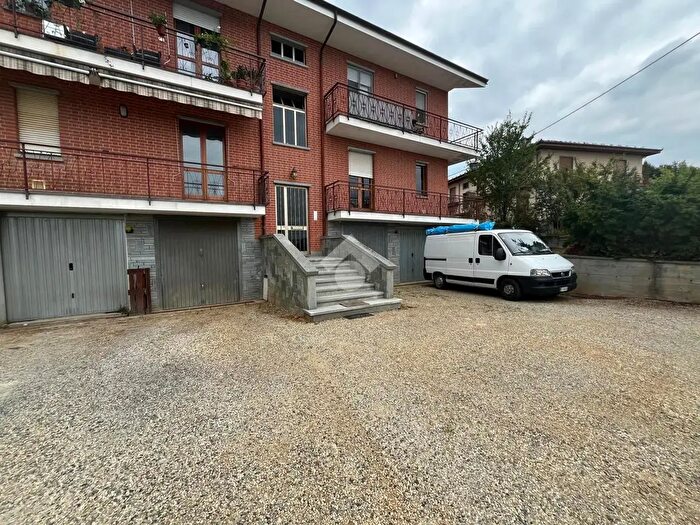 Appartamento trilocale in vendita in Via Bagnolo, Barge