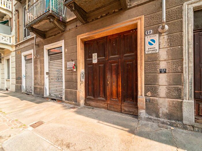 Appartamento bilocale in affitto in Via Belmonte, Barriera di Milano, Torino