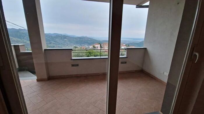 Casa con 5 locali in vendita in Via del Colle, Massarosa
