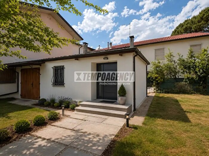 Appartamento monolocale in vendita in Via Caduti per La Libertà, Cervia