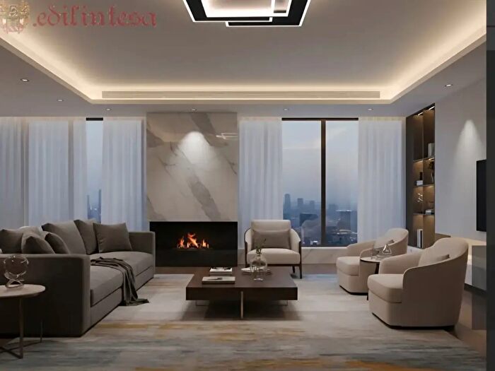 Appartamento con 5 locali in vendita in Via Mentana Monza, Monza