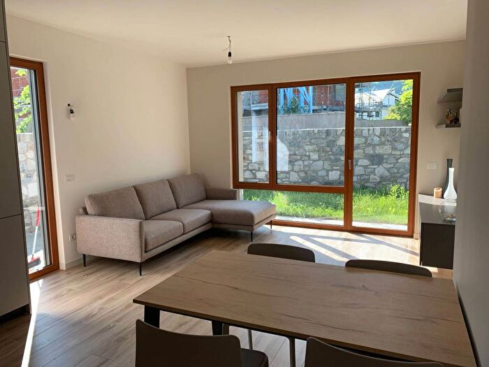 Appartamento trilocale in affitto in Via Lombardia, Regoledo, Cosio Valtellino