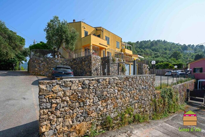 Casa con 5 locali in vendita in La Spezia