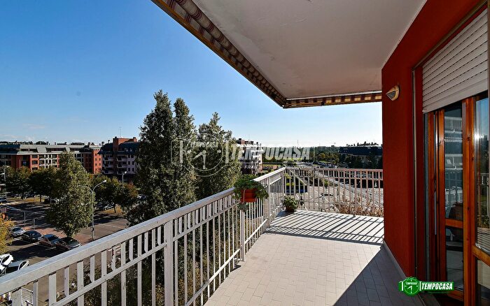 Appartamento trilocale in vendita in Via dei Caduti, Assago