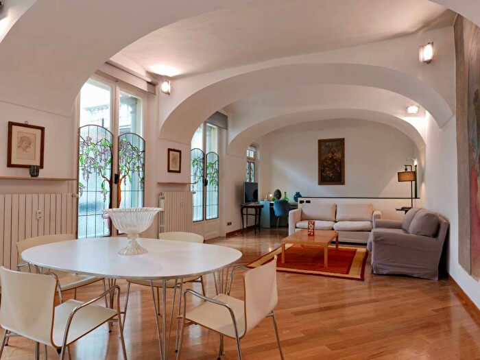 Appartamento bilocale in affitto in Via Po, Giardini Reali, Torino