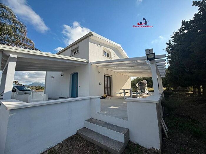 Casa con 5 locali in affitto in Alcamo Marina, Alcamo